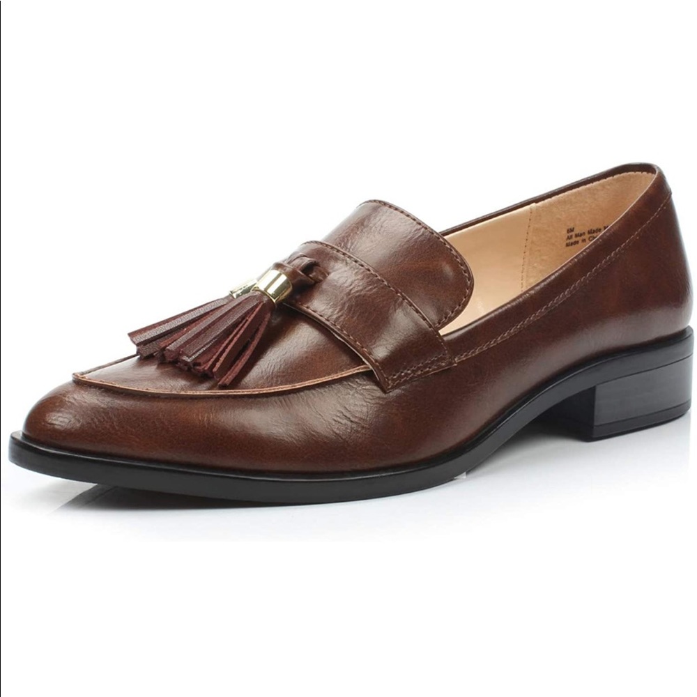 Woman’s Loafers in Bertha Brown 🤎